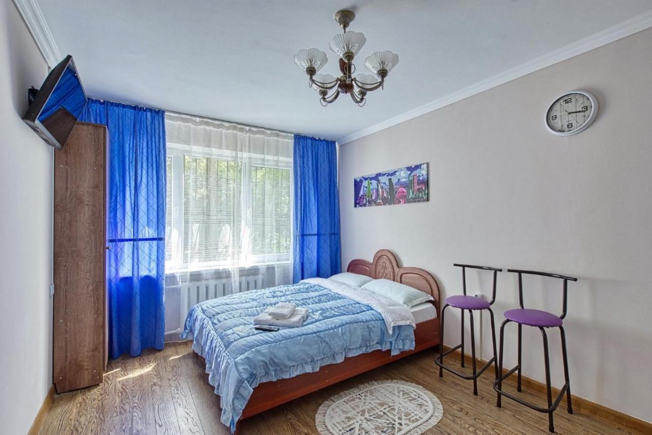 Апартаменты На Улице Клочкова, 128 Almatı Dış mekan fotoğraf