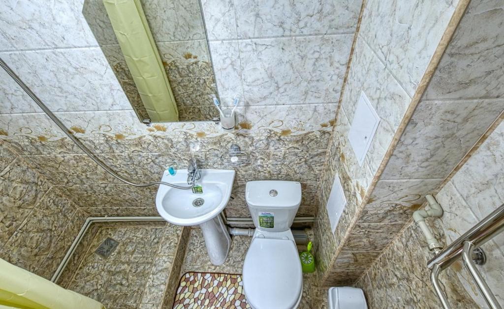 Апартаменты На Улице Клочкова, 128 Almatı Dış mekan fotoğraf